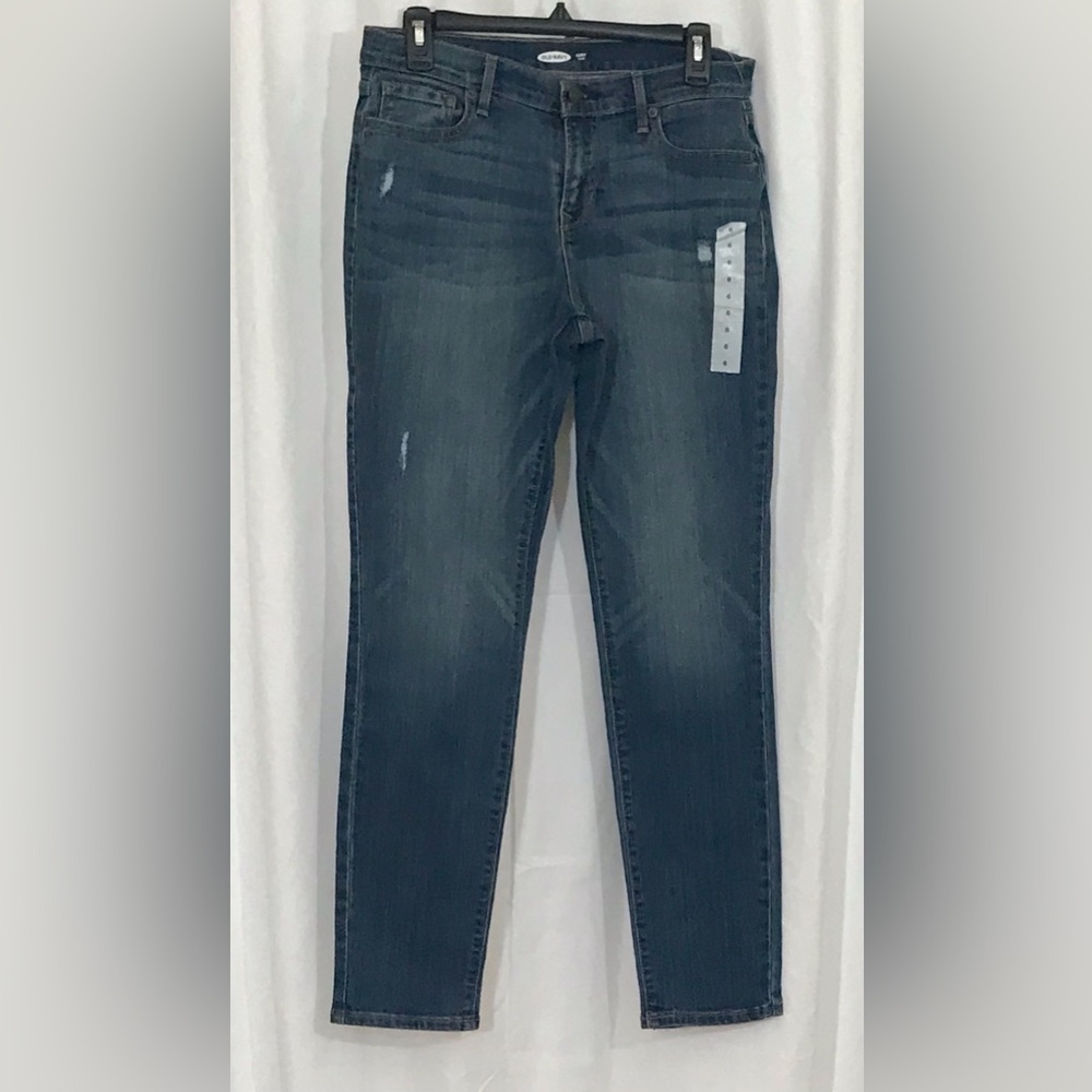 Sz 6  Old Navy Curvy Skinny | Distressed / Ripped | NWT